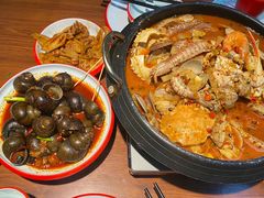 -老闵田螺馆·南昌市井菜·特色小吃(总店)