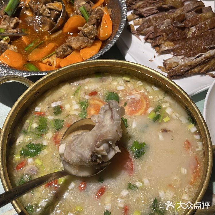 不愧是武汉本土老店！吃了好多年了 它家就在循礼门