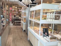 面包甜点陈列柜-奈雪的茶(东莞汇一城店)