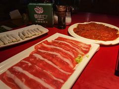 -二荆条·蜀鲜汇城市森林火锅