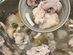 -喃喃椰·糟粕醋·椰子鸡火锅(七堡花园店)
