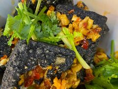 -黑色经典臭豆腐·湖南特产(步行街店)