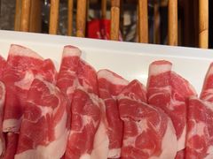 -老牌坊云南鱼豆花火锅(哈西万达店)