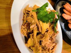 拌鸡肉-蓝珊甄选海鲜自助·火锅大排档(近阿那亚店)