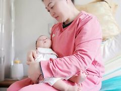 -苏州雏渐肥月嫂