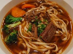 -康师傅私房牛肉面(马泉营奥莱店)