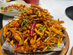 -蜀香格格•剁椒鱼头(龙西店)