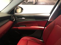 -上海保利玛莎拉蒂和阿尔法罗密欧(华翔路店)