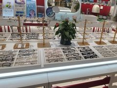-精益眼镜(广埠屯店)