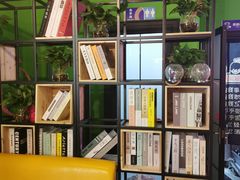 -川渝窈妹纸包鱼·齐齐哈尔烤肉