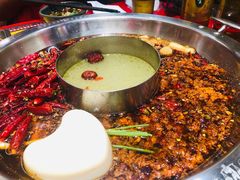 -谭鸭血老火锅(七宝万科广场店)