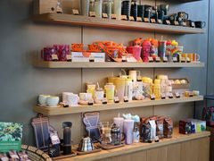 -星巴克臻选(杭州良渚文化村店)