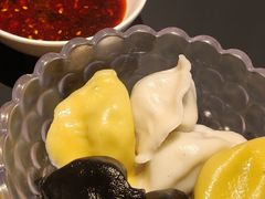 -涨巢·潮玩水疗局