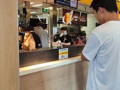 -麦当劳(军博店)