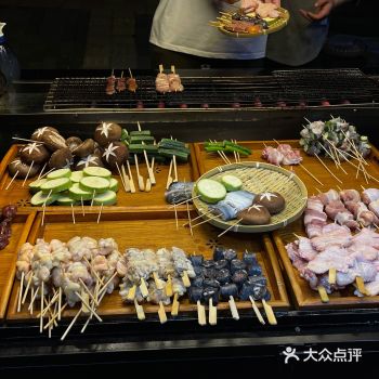 杭州也有夜宵烧鸟路边摊，最贵不过9块钱