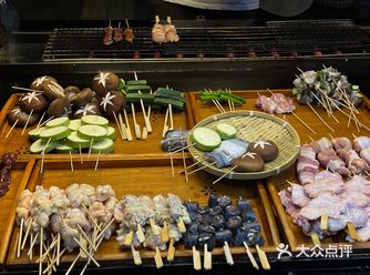 杭州也有夜宵烧鸟路边摊，最贵不过9块钱