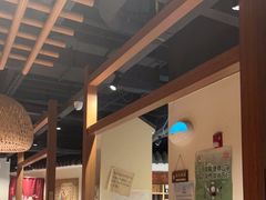 大堂-先启半步颠小酒馆(常熟万达广场店)