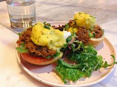 疯狂手撕牛肉班尼迪克蛋-The Rug Cafe(王府中环店)