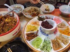 -怪噜范·老贵阳街头名小吃(鸿通城店)