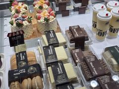 -红跑车(仙鹤街店)