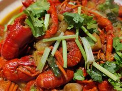 十三香小龙虾-魏铭鱼头捞饭(晋阳路店)