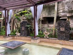 -海口观澜湖火山温泉谷