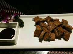 -HIHE Bistro·Oyster Bar(华熙live店)