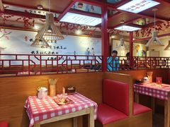 -思博半步颠小酒馆(梦时代店)