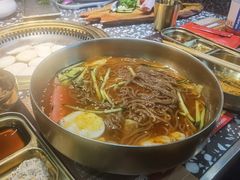 -黑牛の場烤肉(摩天活力城店)