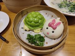 -乐忻皇朝(上海中心大厦店)