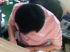 -鸿准通信科技·忠诚手机电脑维修中心(三林店)