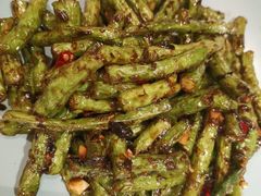 橄榄四季豆-蜜桃餐厅·伴山(湖滨商业街店)