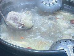 -濠轩阁特色生蚝火锅(水湾路店)