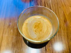 -Line 咖啡(石厦花园店)