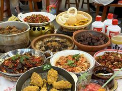 -堂瓦里·33年传统赣菜(第一街区店)