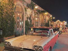 -席娜卡琳火车铁道夜市