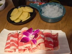 -尚品小土屋涮毛肚(李沧万达店)