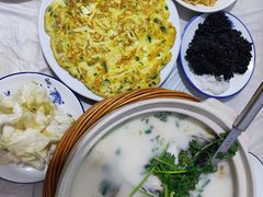 -天乐农家鱼头王(天目湖店)