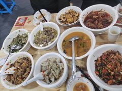 -笨罗卜浏阳菜馆(太平街店)