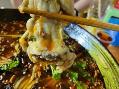 老铁锅秘制美蛙-鸿顺老铁锅美蛙鱼府(解放碑店)