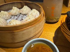 -馋三尺蟹粉小笼(人民广场店)