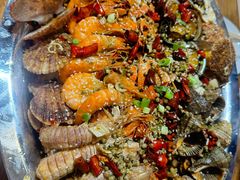-东来菜馆•手抓海鲜家常菜•海鲜锅贴(鸽子窝店)