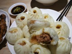 -凤起龙游老面包子(凯德晶品店)