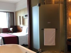 -三亚湾海居铂尔曼度假酒店