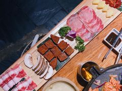 -么肆烤肉(汉街形象店)