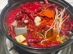 -扎起市井老火锅(乐山总店)