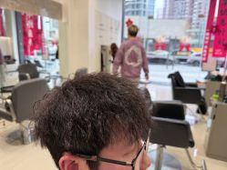 -摩登时代美发沙龙