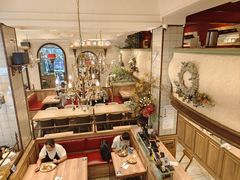 -玛格萝妮比萨屋(四平店)