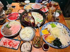 -周小明火锅(黑金冠社区店)