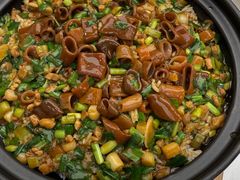 -品海楼·大连海胆锅贴馆(东港店)